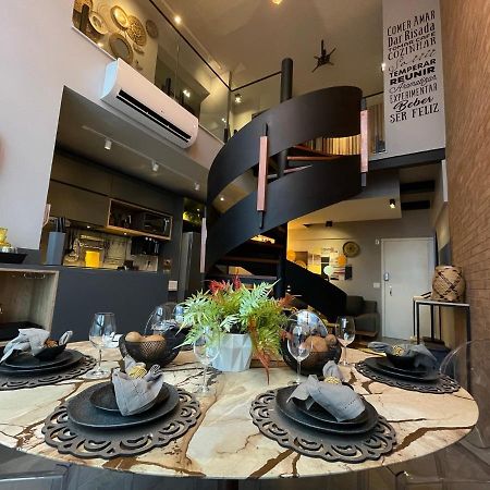 Apartamento Duplex Manhattan Com 2 Suites Casal E Solteiro E Reversivel ゴイアニア エクステリア 写真