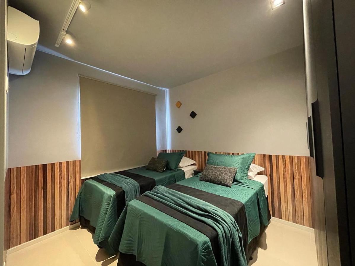 Apartamento Duplex Manhattan Com 2 Suites Casal E Solteiro E Reversivel ゴイアニア エクステリア 写真